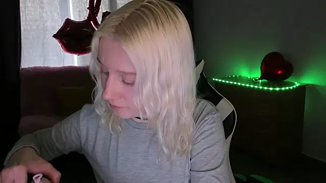 แชท XXX สดของ EnigmaSee