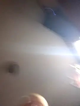 chocolatestrawberrydips webcam show