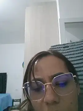 CelesteVega33: απευθείας συνομιλία ΧΧΧ