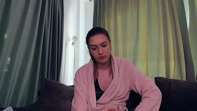 LaraStone69 Webcam show