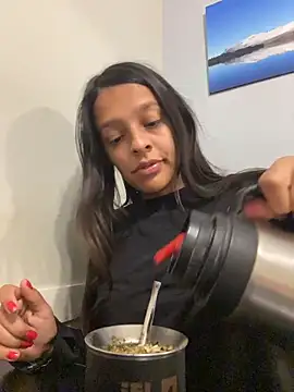 OrianaXclusive 现场XXX聊天