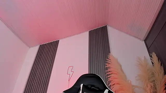 khleodojaのライブXXXチャット