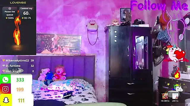 BriannaSweet_ 网络视讯表演