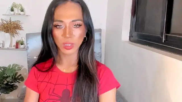 TsBlackHORSECOCKcalix: διαδικτυακό σόου στην κάμερα