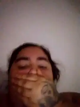 Show de criscvwolff99 na webcam