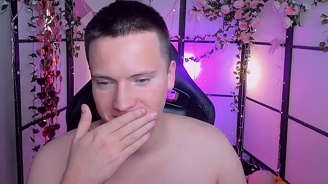 Show modela ZackVibe na web-kameri