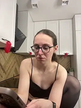 MartiniiSelenna 라이브 XXX 채팅