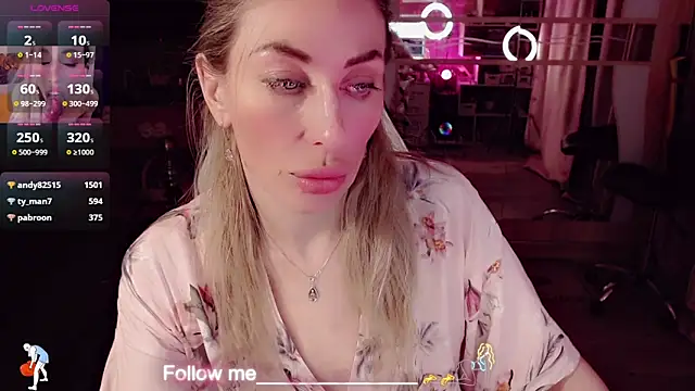 AnnieGOld_n Live XXX chat