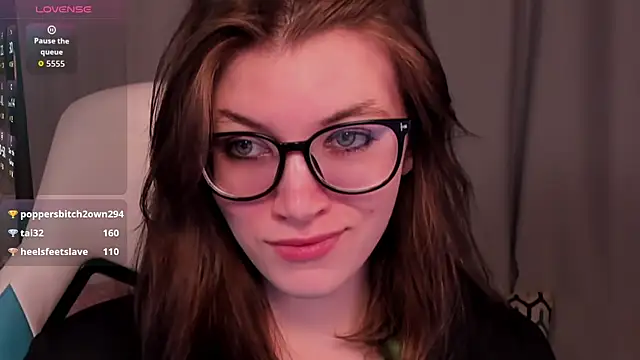 Chatroom XXX en direct de CathyAdams