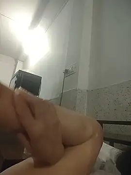 NakedMILFx Live XXX-chat