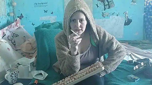 brighteyes77 Webcam show