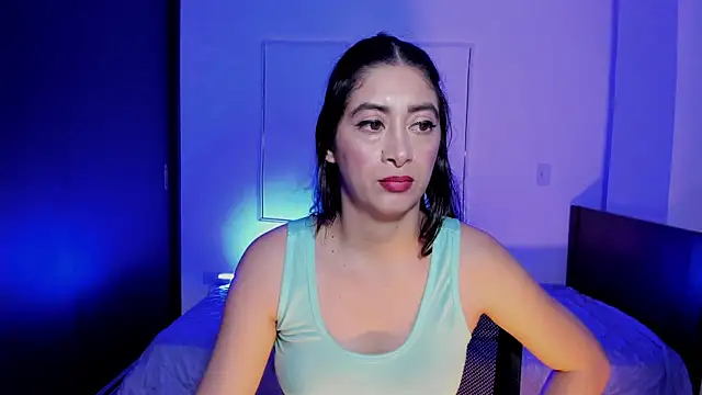 MeganWhite3 Chat XXX live