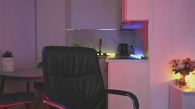 Leyla_crsh's Live XXX Chat