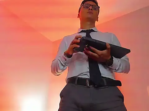 Dominus_Alpha: απευθείας συνομιλία ΧΧΧ