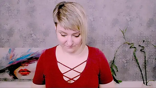 Djullia – Naživo XXX chat