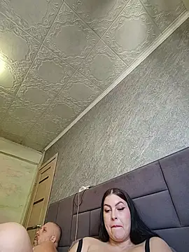 Greta_Tamar Adlı Modelin Canlı XXX Sohbeti