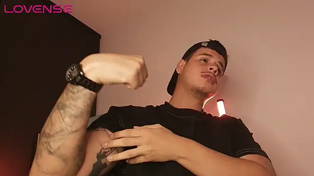 BjornSteel live XXX chat