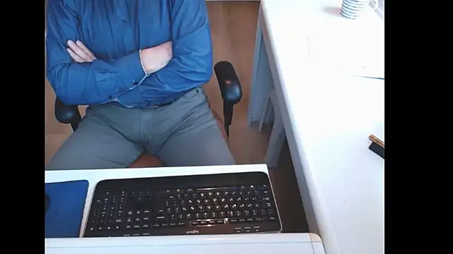 dutchpornking: онлайн-секс-чат