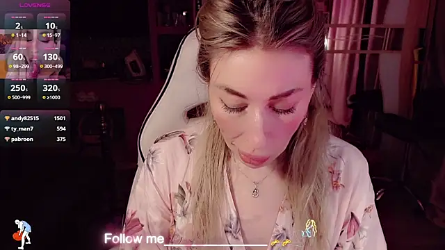 AnnieGOld_ Live XXX-Chat