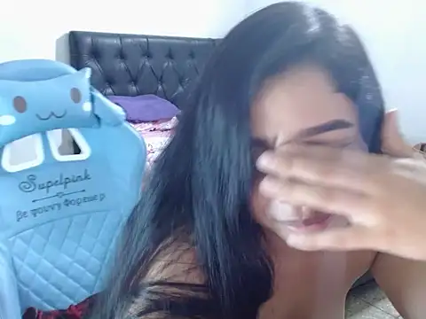 Czat XXX na żywo – nathasha_Angi