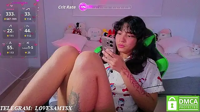 แชท XXX สดของ Lovelyamyy