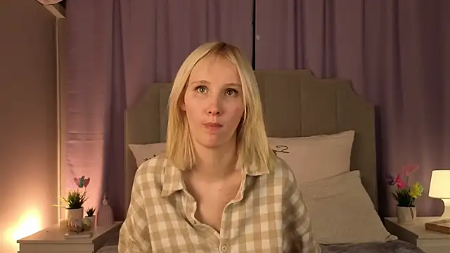 แชท XXX สดของ CrystalLili