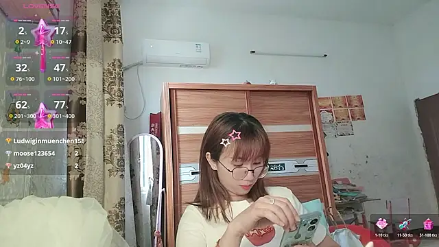 Lili_666 即時 XXX 聊天