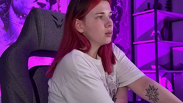 AliceSunday: онлайн-секс-чат