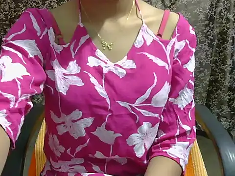 Adorable_Ayesha Live XXX Chat