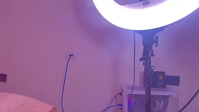 abbyrouss_のライブXXXチャット