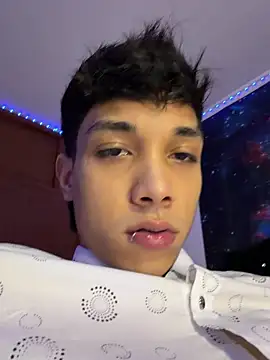 Онлайн чат XXX RoughDiamond_