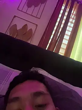 Chat +18 de drinkmycumx ao vivo