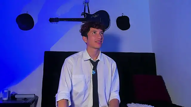 Chat XXX Live mhatias_