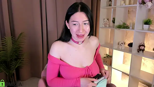 vladiturbo69 Adlı Modelin Canlı XXX Sohbeti