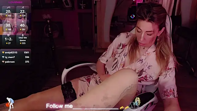 AnnieGOld_ – Naživo XXX chat