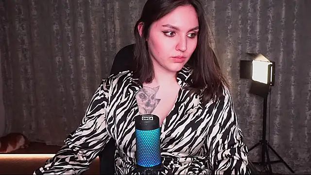 Hoot_owl_cb – Live XXX-chat