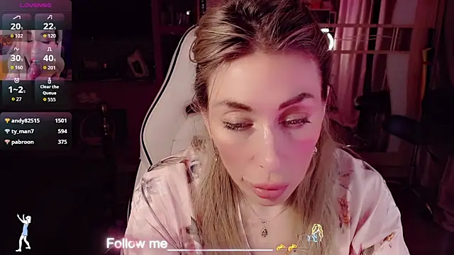 AnnieGOld_ Obrolan Langsung XXX