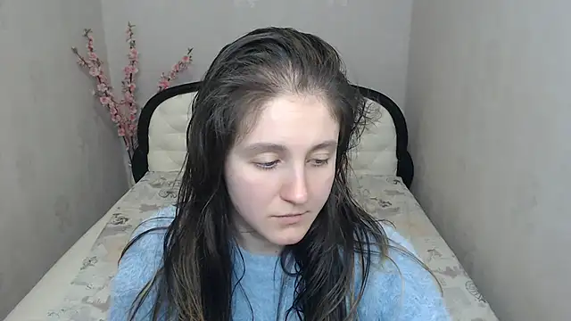 Holliy_Cooper Chat XXX live