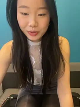 ZHJKS9988 – Live XXX-chat