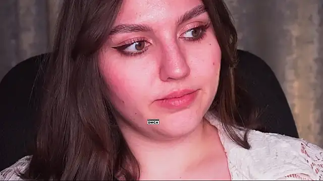 Hoot_owl_cb – Naživo XXX chat