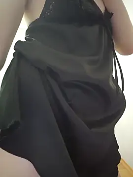 Butterfly_Lily Adlı Modelin Canlı XXX Sohbeti