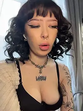 Chat XXX en directo de MaryMe__