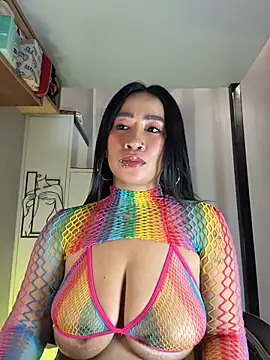 AsianMilfSheryl Adlı Modelin Canlı XXX Sohbeti