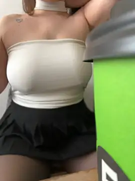 CrazyTori live XXX chat