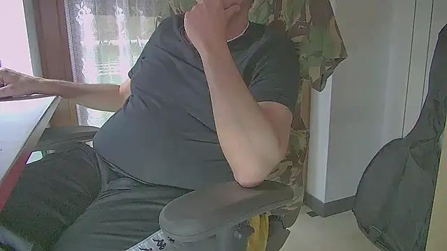 roby24m2 Pertunjukan Webcam