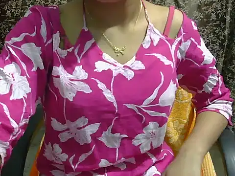 Adorable_Ayesha 即時 XXX 聊天