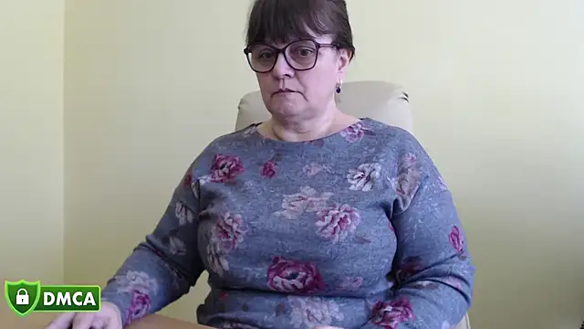 Živý XXX chat BrandiOhNight