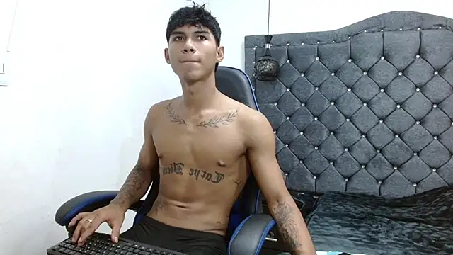 luka_big18 Chat XXX in diretta