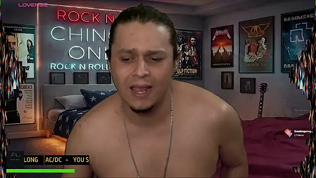 Czat XXX na żywo – chino_roz