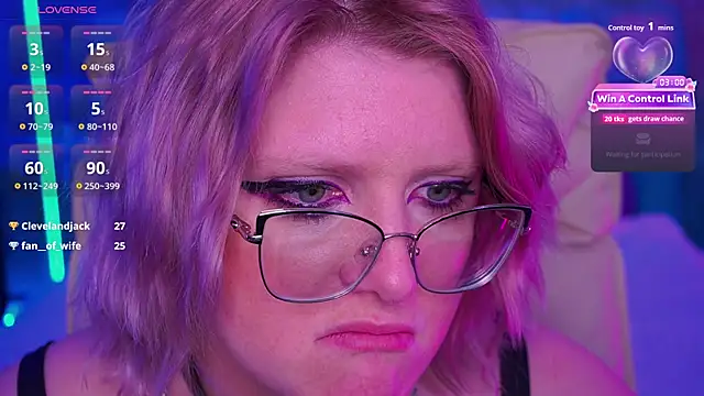 CoolTatis' Live XXX Chat